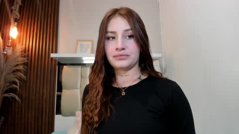 Lana     igauroraaaaaaaaa 1 online show from December 2024 04:20:02 AM