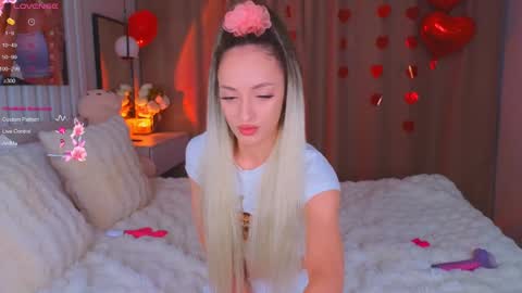 Snapshot of lana_me chatting on February 2025 11:58:02 PM Milana online show from February 2025 11:58:02 PM
