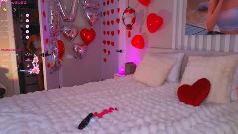 Snapshot of lana_me chatting on February 2025 07:12:02 AM Milana online show from February 2025 07:12:02 AM