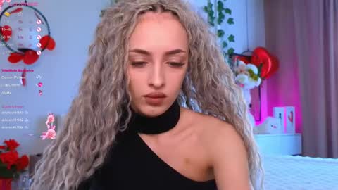 Snapshot of lana_me chatting on February 2025 03:32:01 AM Milana online show from February 2025 03:32:01 AM