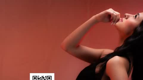 Lana Owens online show from April 2026 10:32:02 PM