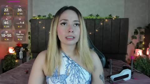 Snapshot of lanaamills chatting on April 2026 02:53:02 AM Lana online show from April 2026 02:53:02 AM