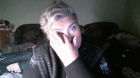 lanacat555 online show from December 2025 10:58:02 PM