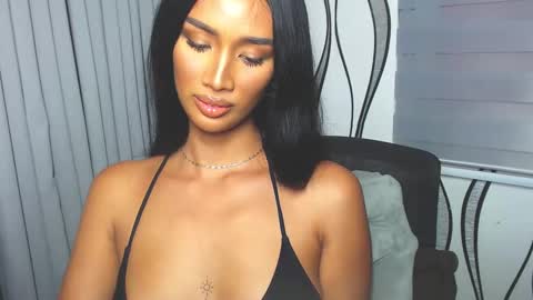 Lana online show from February 2025 05:03:02 AM