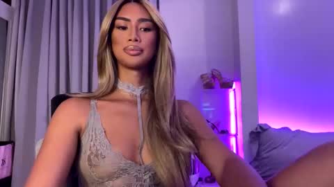 Lana online show from March 2025 02:41:02 AM