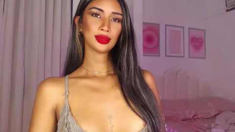 Lana online show from September 2025 08:52:02 PM