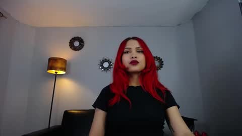 Snapshot of lanadoux_ chatting on December 2024 07:00:01 PM Mistress Lana online show from December 2024 07:00:01 PM