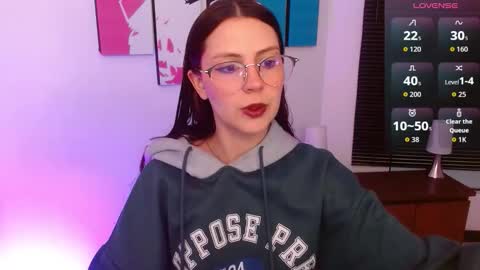 Alana Garcia  online show from October 2025 11:27:02 AM