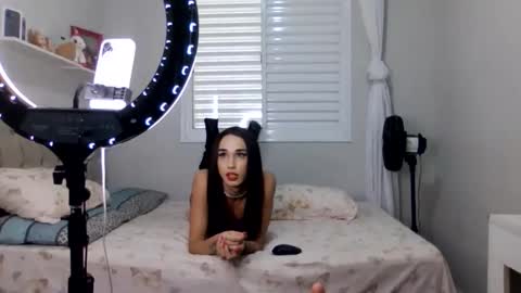lanahfrias3012 online show from May 2026 06:49:01 PM