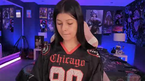 L A N A  online show from September 2025 07:06:02 PM