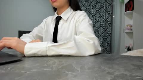 Snapshot of lanalandd chatting on December 2024 10:30:02 PM Lana online show from December 2024 10:30:02 PM