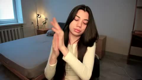Lana online show from June 2026 01:35:01 PM