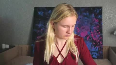 LanaviSmith online show from October 2025 06:15:02 AM