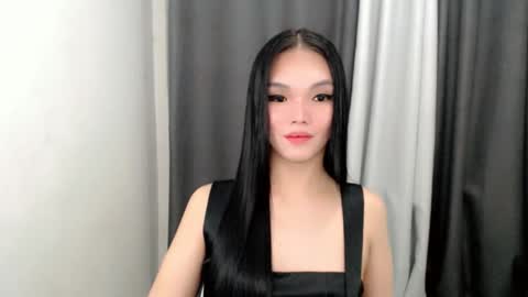 lanawyatt_ online show from November 2025 03:55:02 PM