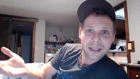 Snapshot of lancehardin chatting on February 2025 12:43:01 AM Lance online show from February 2025 12:43:01 AM