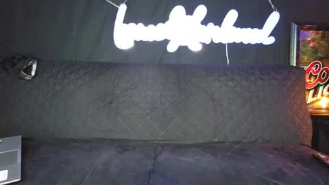 Snapshot of lancehardwood222 chatting on December 2024 01:26:01 AM LANCE online show from December 2024 01:26:01 AM