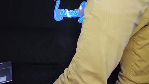 Snapshot of lancehardwood222 chatting on December 2024 01:37:02 AM LANCE online show from December 2024 01:37:02 AM