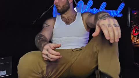 Snapshot of lancehardwood222 chatting on December 2024 02:49:02 AM LANCE online show from December 2024 02:49:02 AM