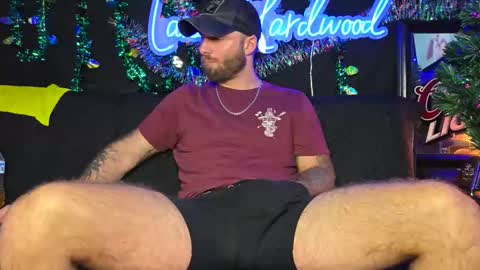 Snapshot of lancehardwood222 chatting on November 2025 01:17:02 AM LANCE online show from November 2025 01:17:02 AM