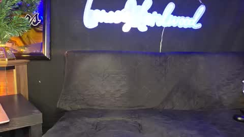 LANCE online show from December 2025 01:23:02 AM