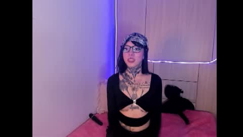 Lani Bloom  online show from October 2025 12:34:01 AM