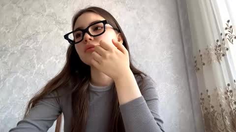 Alice online show from March 2026 04:39:01 AM