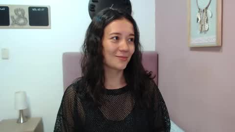 Lanna online show from March 2025 04:13:02 PM