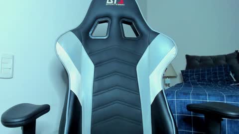 Snapshot of lannasantiago chatting on January 2025 01:25:02 AM Lanna online show from January 2025 01:25:02 AM