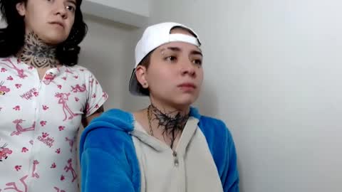 Snapshot of lannie_gonzales chatting on March 2025 03:02:01 PM LANNIE   online show from March 2025 03:02:01 PM