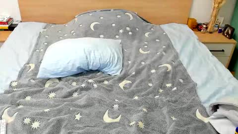 Snapshot of lanny_fandi chatting on December 2024 05:45:01 AM Fandi online show from December 2024 05:45:01 AM