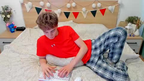 Snapshot of lanny_fandi chatting on March 2025 01:16:02 PM Fandi online show from March 2025 01:16:02 PM