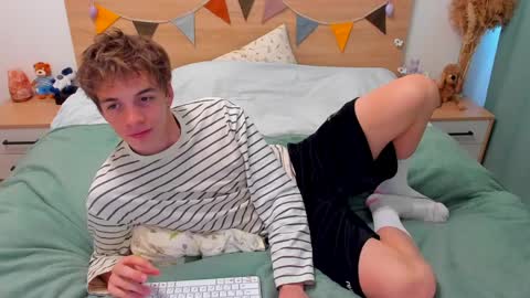 Fandi online show from April 2026 11:18:02 AM