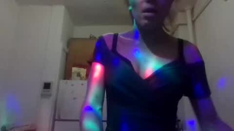 Lapuzzycat201923 online show from January 2025 10:56:01 PM