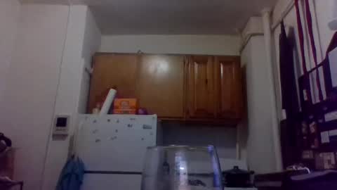 Lapuzzycat201923 online show from February 2025 12:19:02 PM