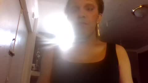 Lapuzzycat201923 online show from October 2025 01:20:02 AM