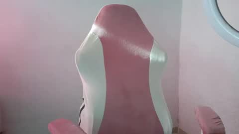Snapshot of lara_aisha chatting on June 2026 09:13:02 PM LARA online show from June 2026 09:13:02 PM