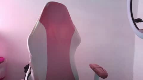Snapshot of lara_aisha chatting on June 2026 07:55:02 PM LARA online show from June 2026 07:55:02 PM