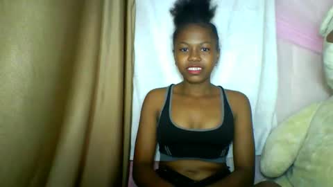 lara_belle online show from May 2026 10:59:02 PM
