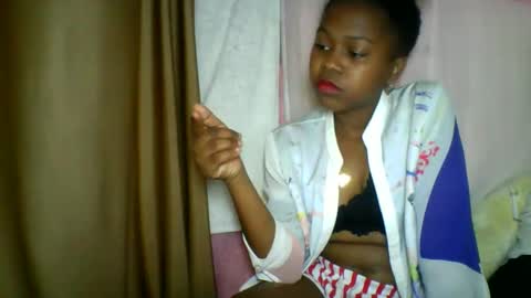 lara_belle online show from May 2026 11:01:04 PM
