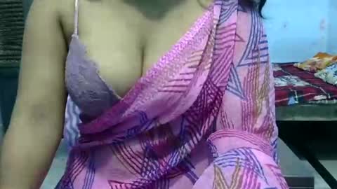 Snapshot of lara_dey chatting on September 2025 09:09:01 AM Anshika rai online show from September 2025 09:09:01 AM