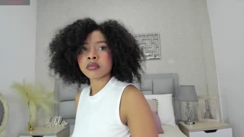 lara_spaark online show from January 2026 11:25:01 AM