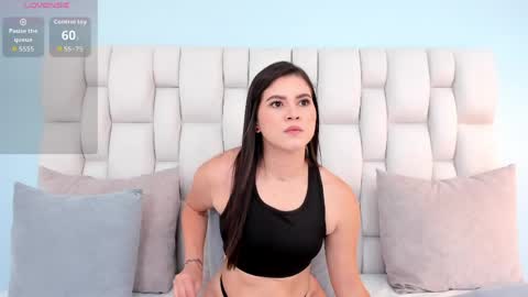 Lara Sweet online show from March 2026 11:43:02 AM