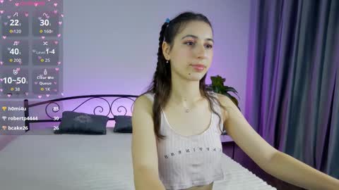 Lara online show from November 2025 02:31:02 PM