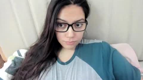 lara online show from October 2025 12:38:02 PM