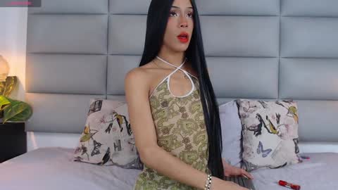 lara online show from January 2025 08:11:01 PM