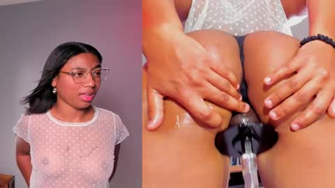 laraebony_ online show from April 2026 11:46:02 AM