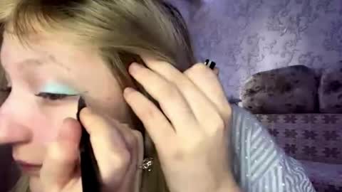 Lily online show from April 2026 07:09:02 AM