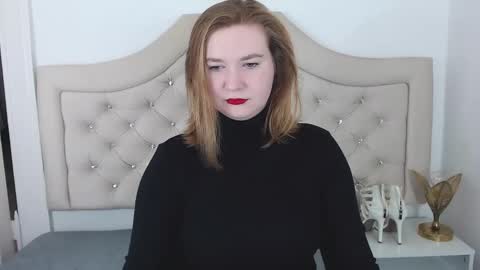 LaraFlirt online show from December 2024 07:32:01 PM