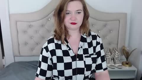 LaraFlirt online show from January 2025 10:31:02 PM