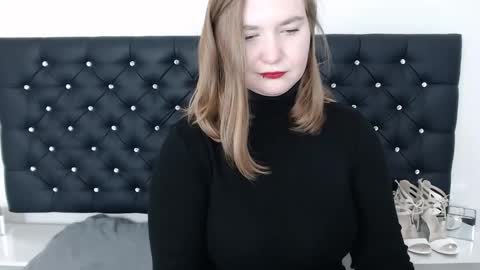 LaraFlirt online show from February 2025 12:05:01 AM